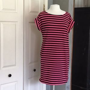 🔥 4/$20 Bibi Boutique size Small cotton stretch dress with 2 pockets, 34”